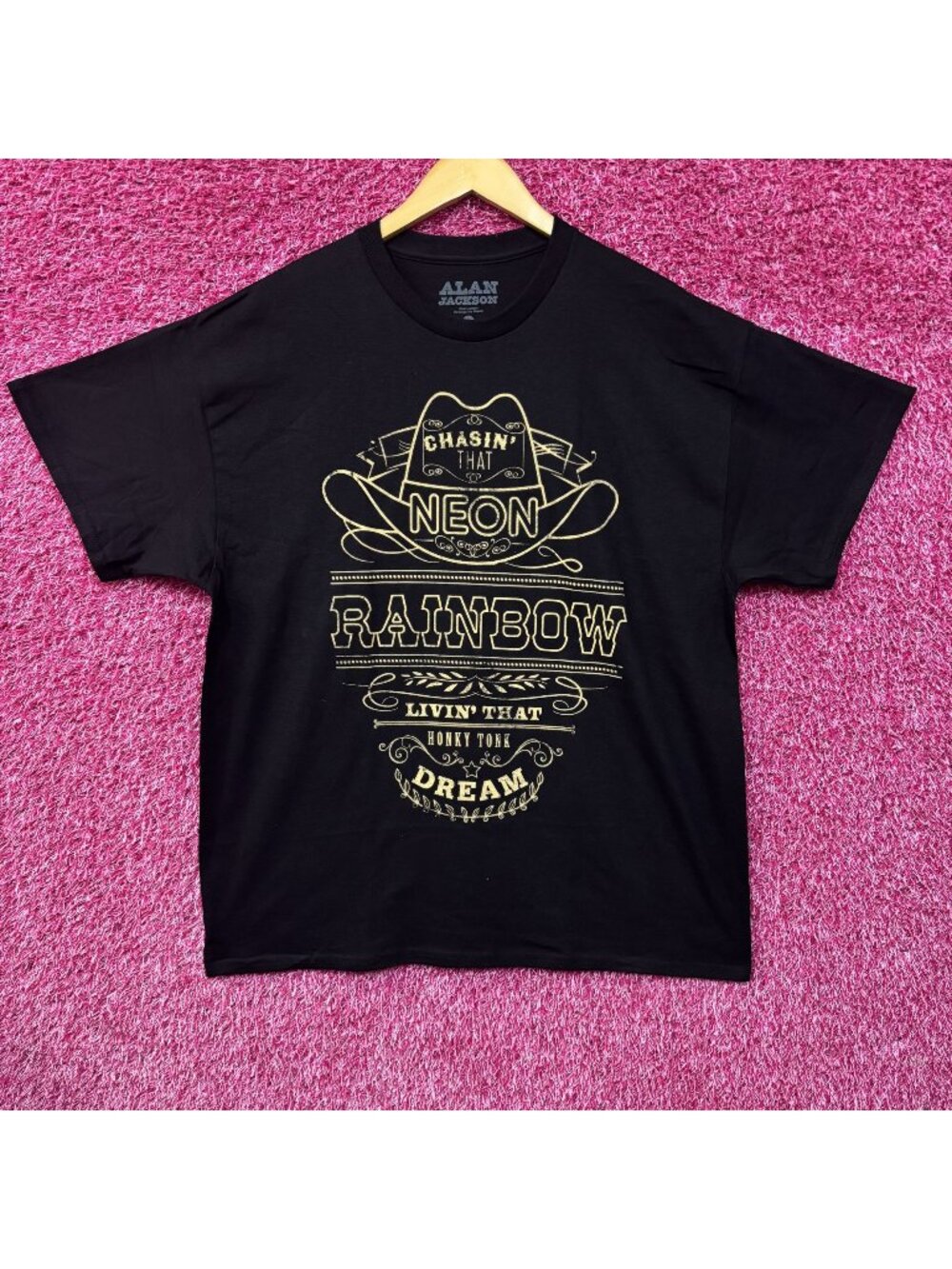 Alan Jackson Chasin' That Neon Rainbow Black T-Shirt XL